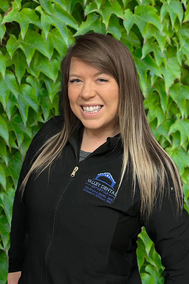 Valley Dental Esthetics | Dentures, Ceramic Crowns and Sports Mouthguards